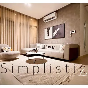 Simplistic Living By Worth شقة