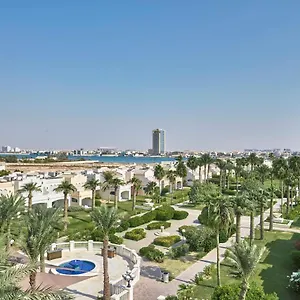ومنتجع مكارم النخيل فندق